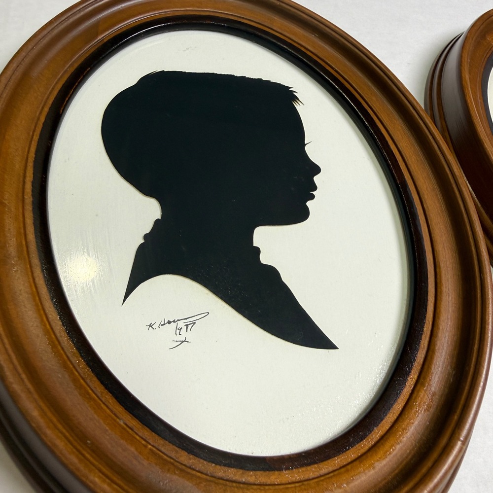 Vintage Hand Cut Silhouette Portraits Pair Signed 1977 1989 Oval Wood Frames 9x7 - Picture 2 of 6